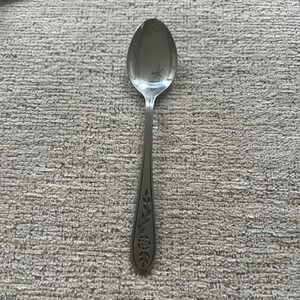 Rogers Stainless Korea Teaspoon Rose Floral Pattern Flatware Silverware Spoon